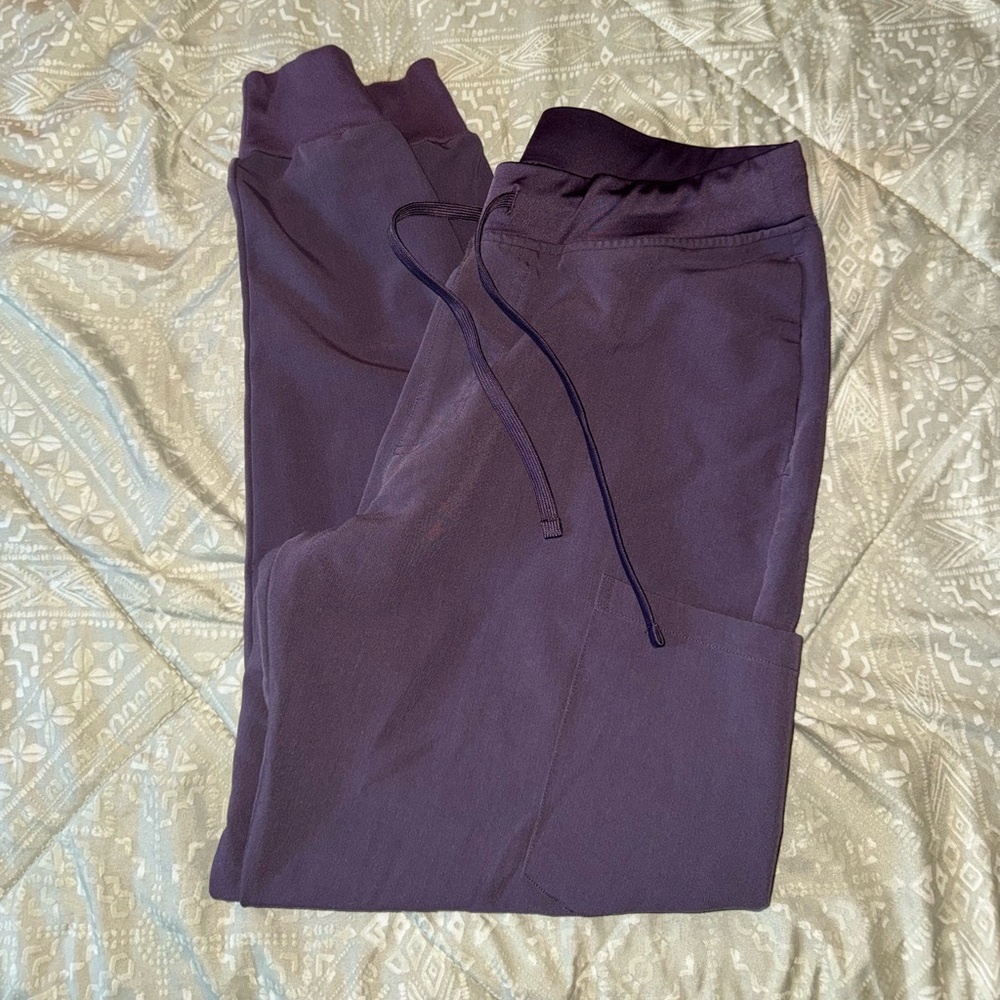 Purple Mandala Jogger Scrub Pants M